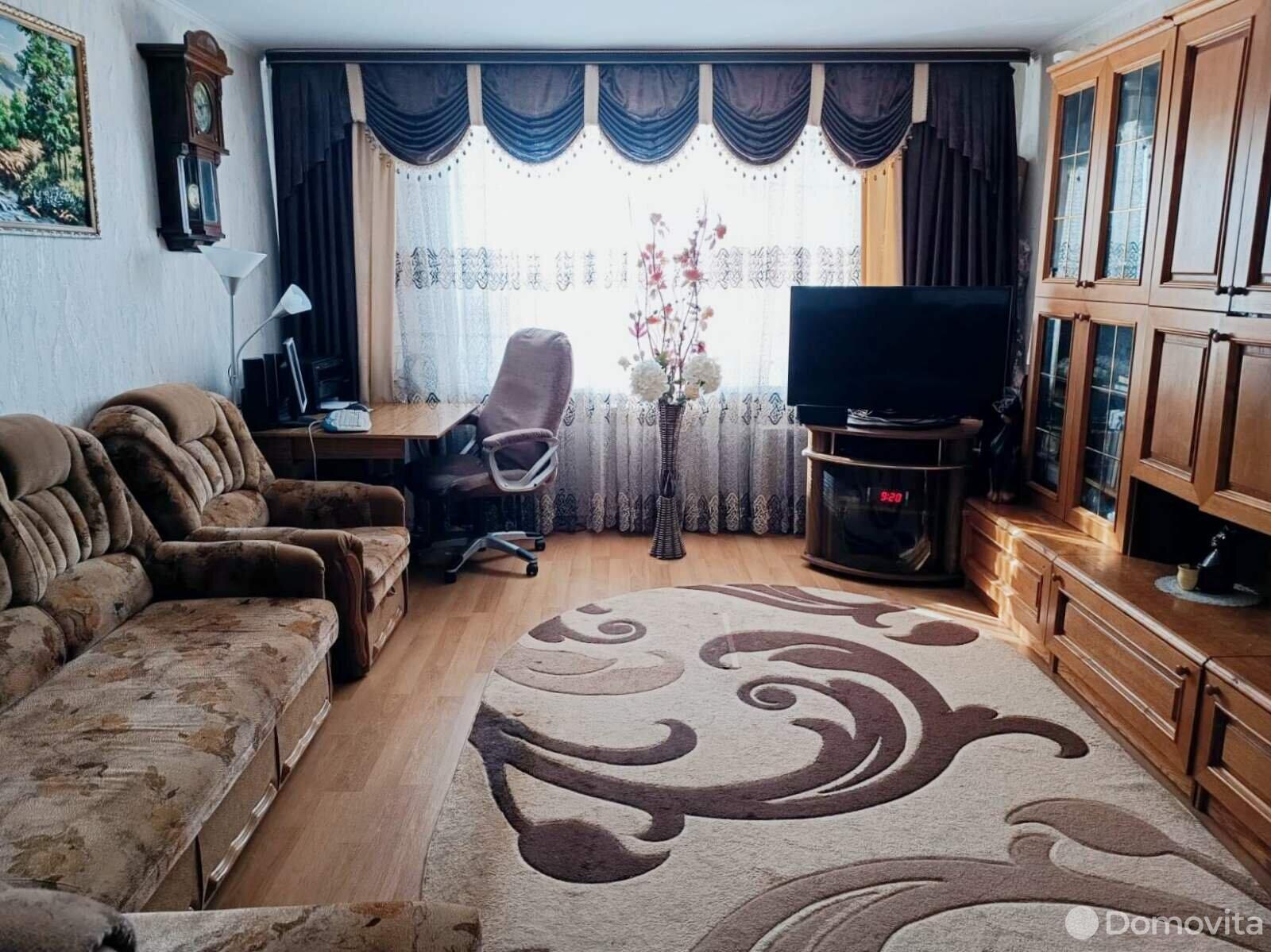 Купить 2-комнатную квартиру в Барановичах, ул. Коммунистическая, 40500 USD, код: 938495 - фото 2