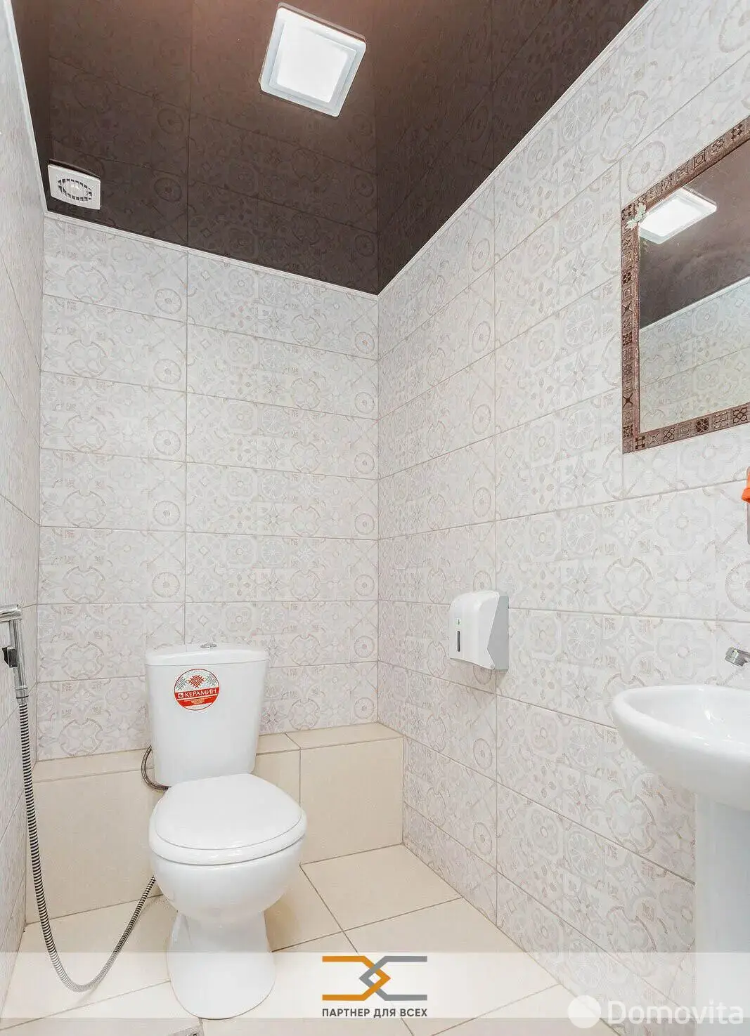 Купить помещение под сферу услуг в Войровке, ул. Луговая - фото 17