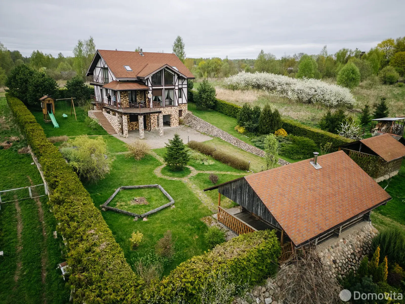 коттедж, Лотва, ул. Коммунистическая, д. 14 