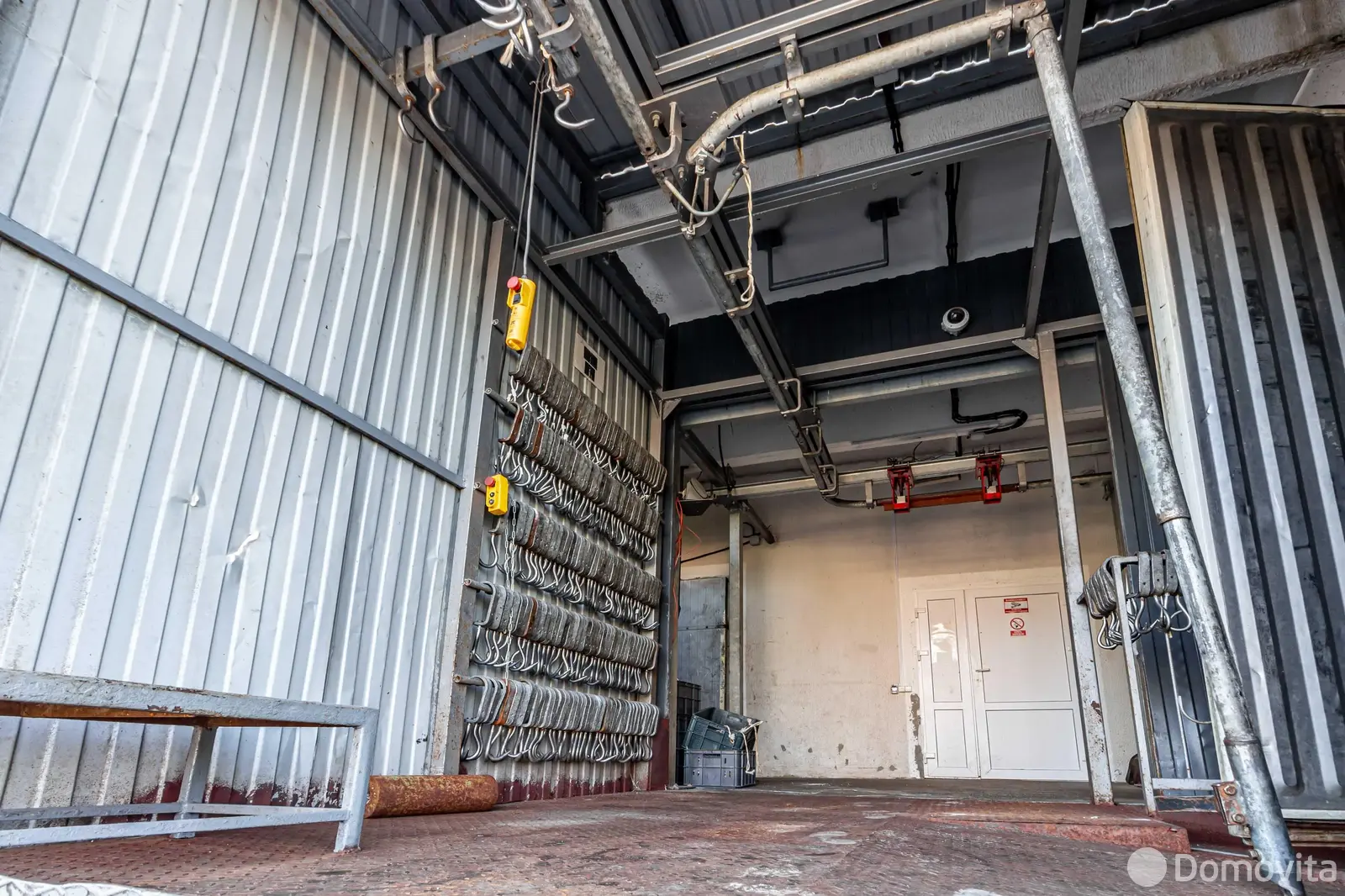 Купить помещение под сферу услуг в Пекалине, ул. Красная - фото 33