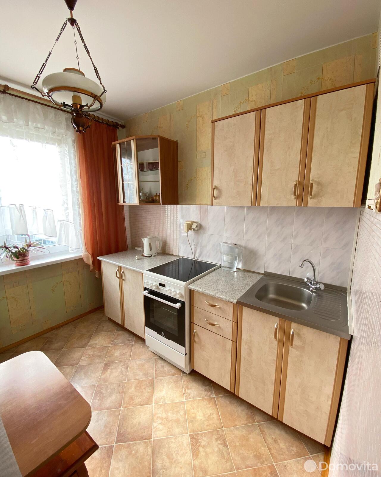 Продажа 2-комнатной квартиры в Минске, ул. Руссиянова, д. 27/1, 62000 USD, код: 1006580 - фото 1