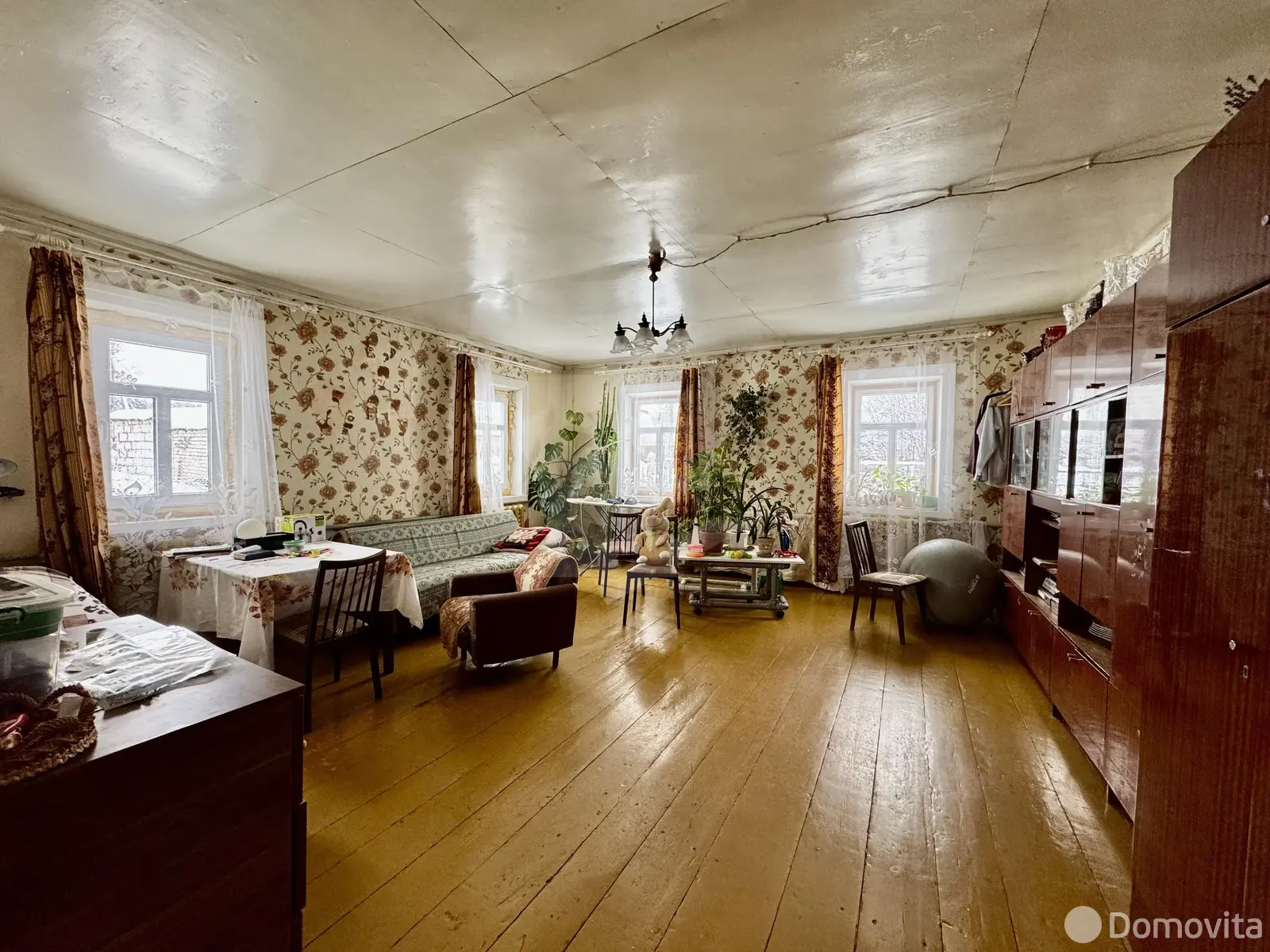 дом, Королев Стан, ул. Садовая 