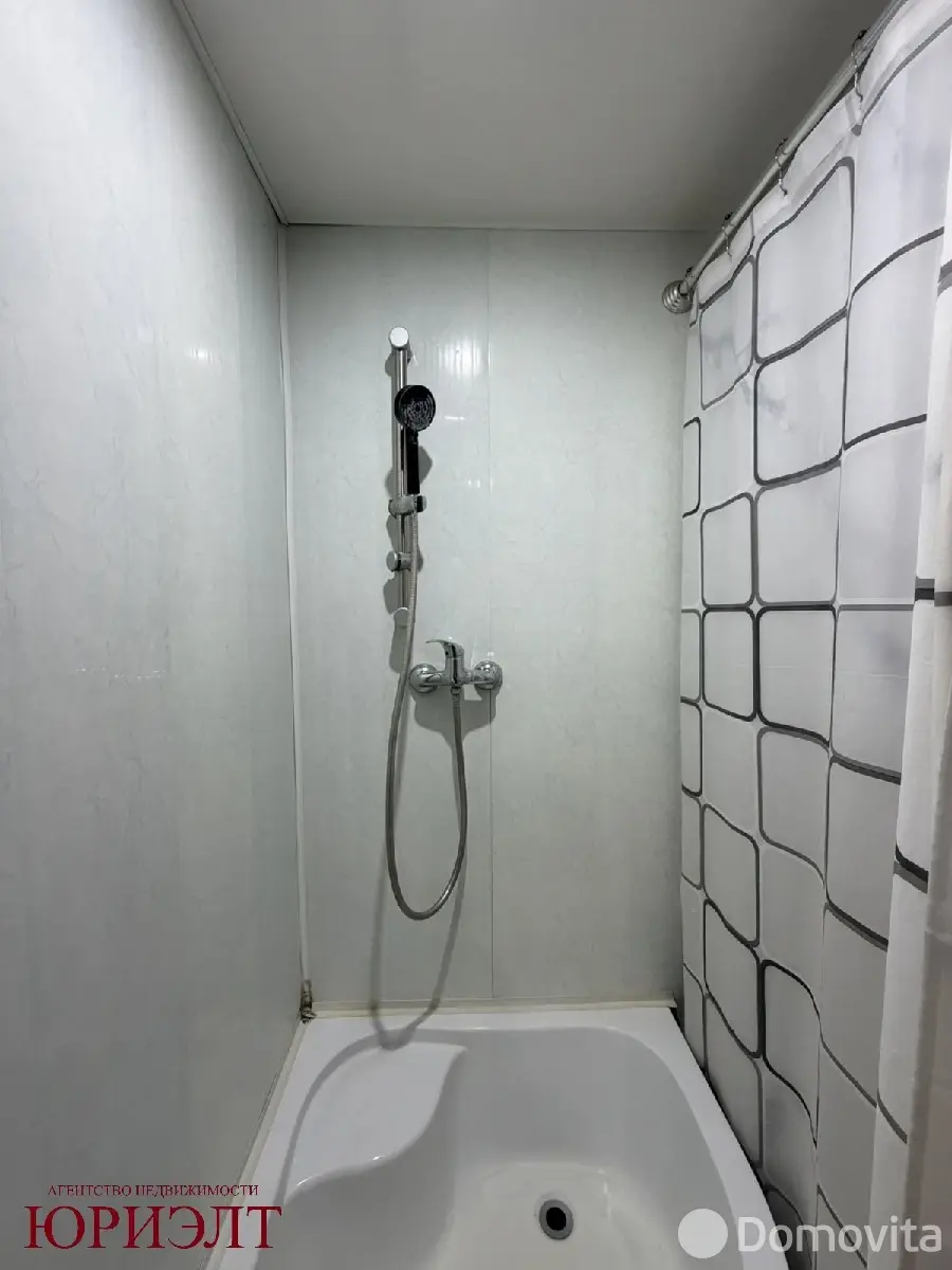 коттедж, Лида, ул. 1 Мая 