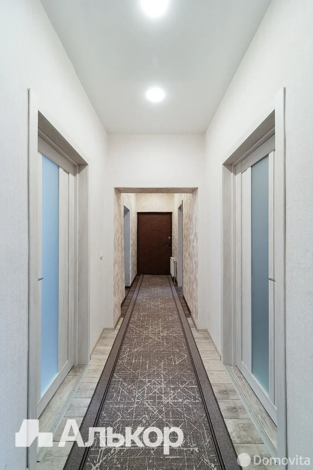 коттедж, Ратомка, ул. Октябрьская, д. 30 