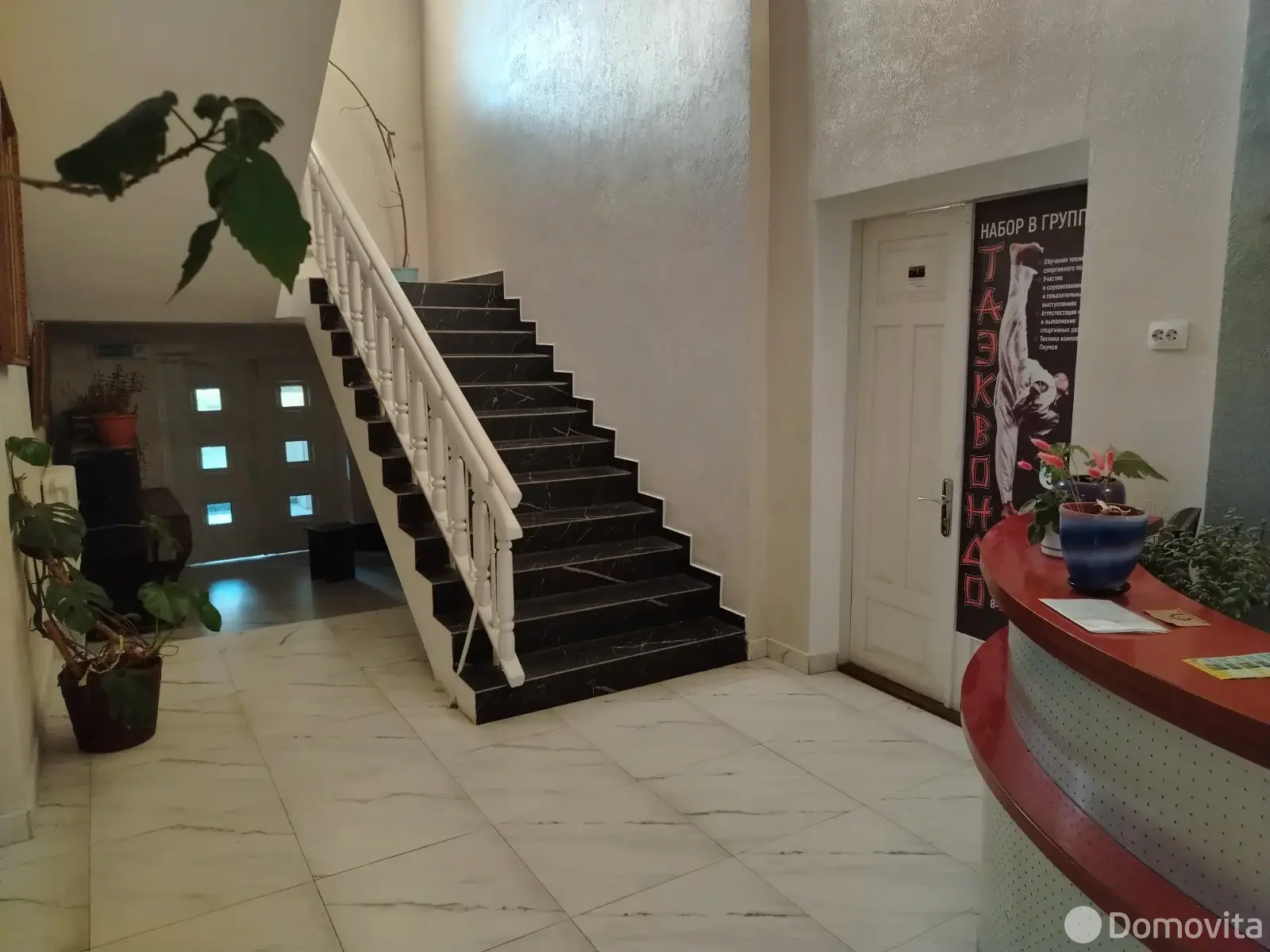 Цена продажи объекта сферы услуг, Мир, ул. Красноармейская, д. 20