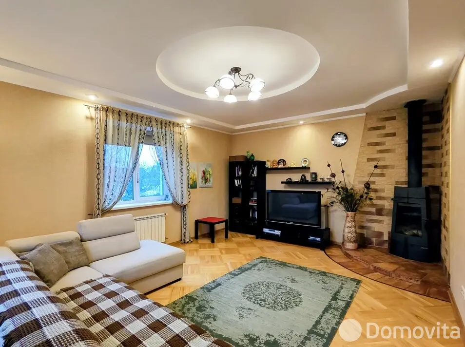 коттедж, Тычины, ул. Третья, д. 31 