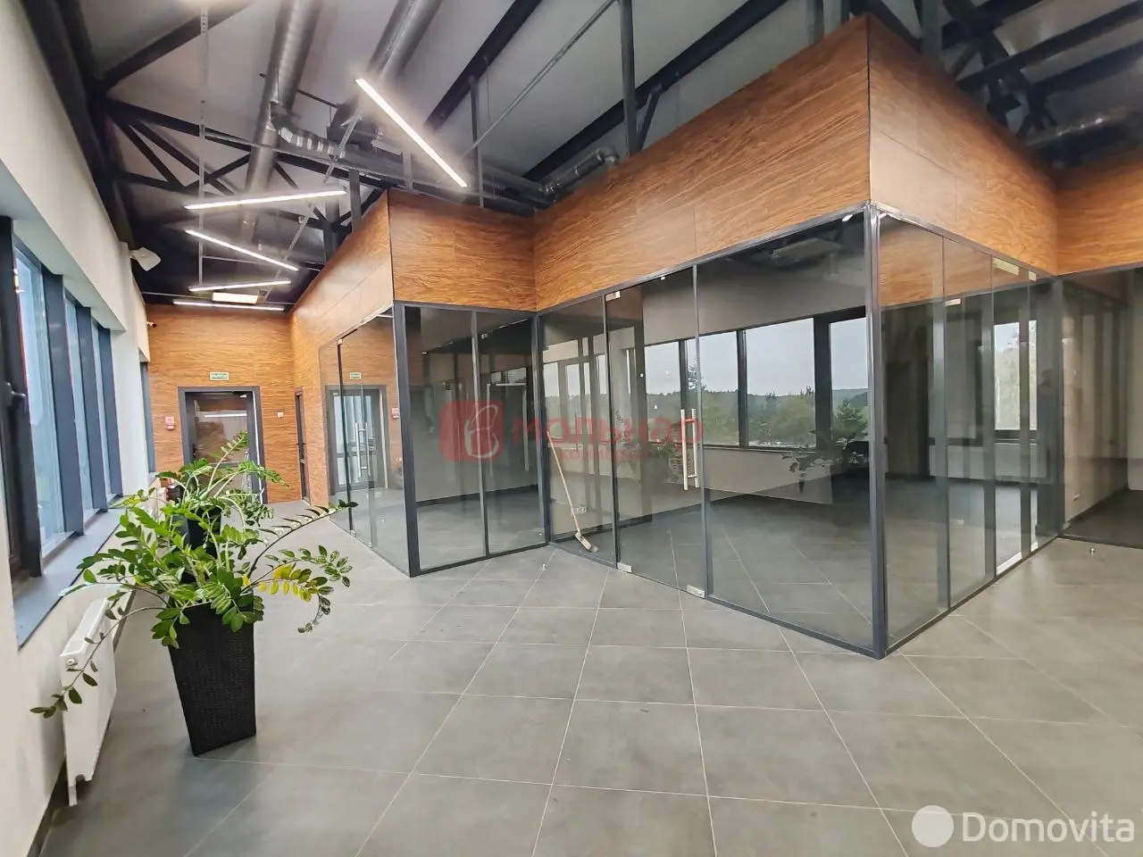 торговый объект, Лошаны, ул. Минская, д. 10 