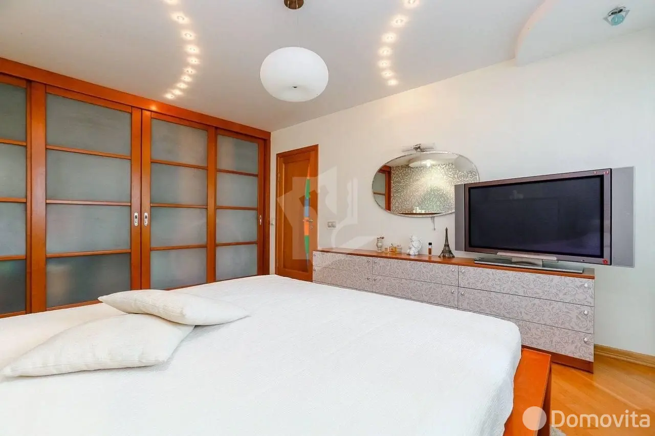 квартира, Минск, ул. Леонида Беды, д. 8 - лучшее предложение