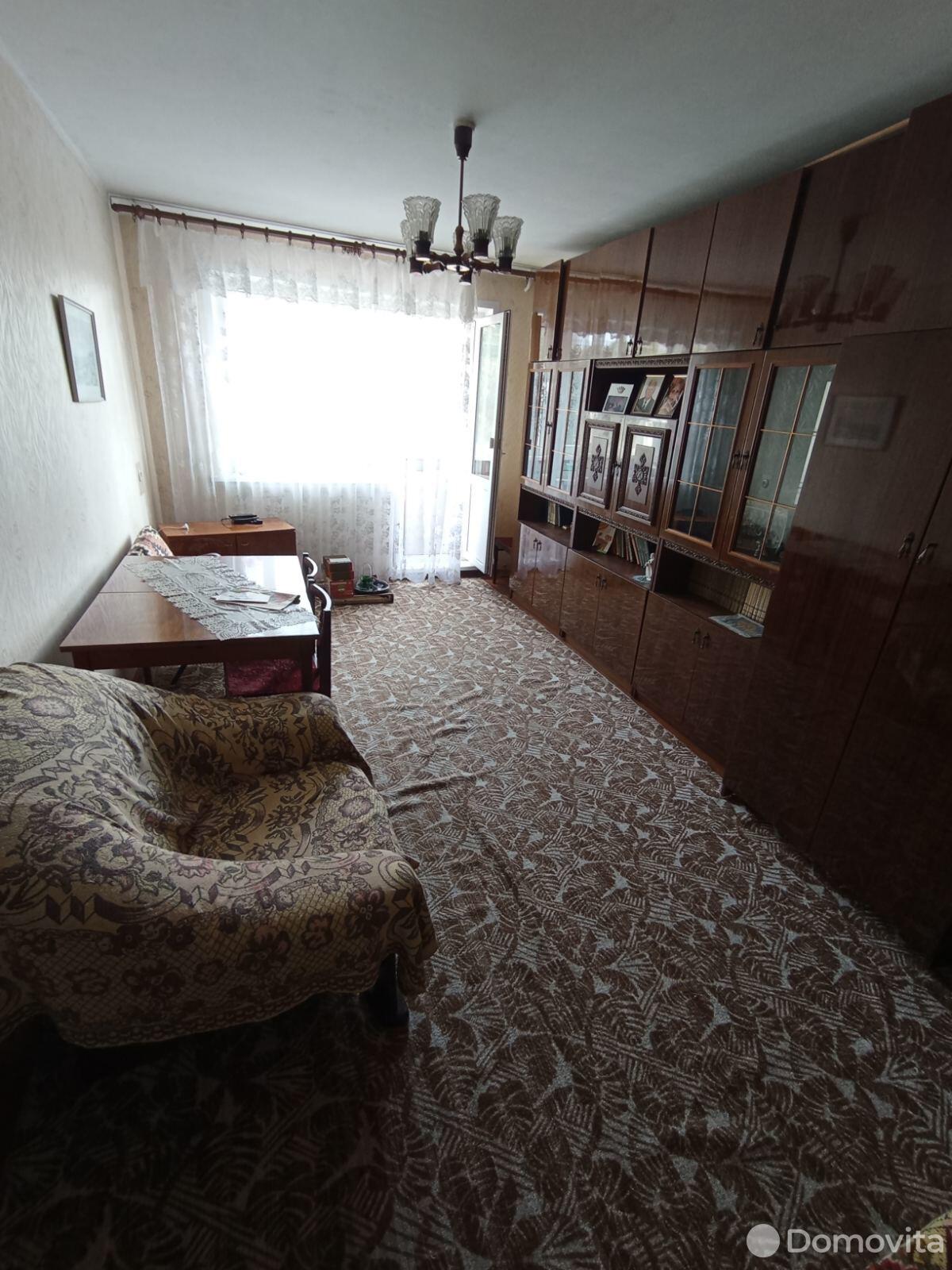 Купить 3-комнатную квартиру в Гомеле, ул. Малайчука, д. 33, 39140 USD, код: 929422 - фото 2