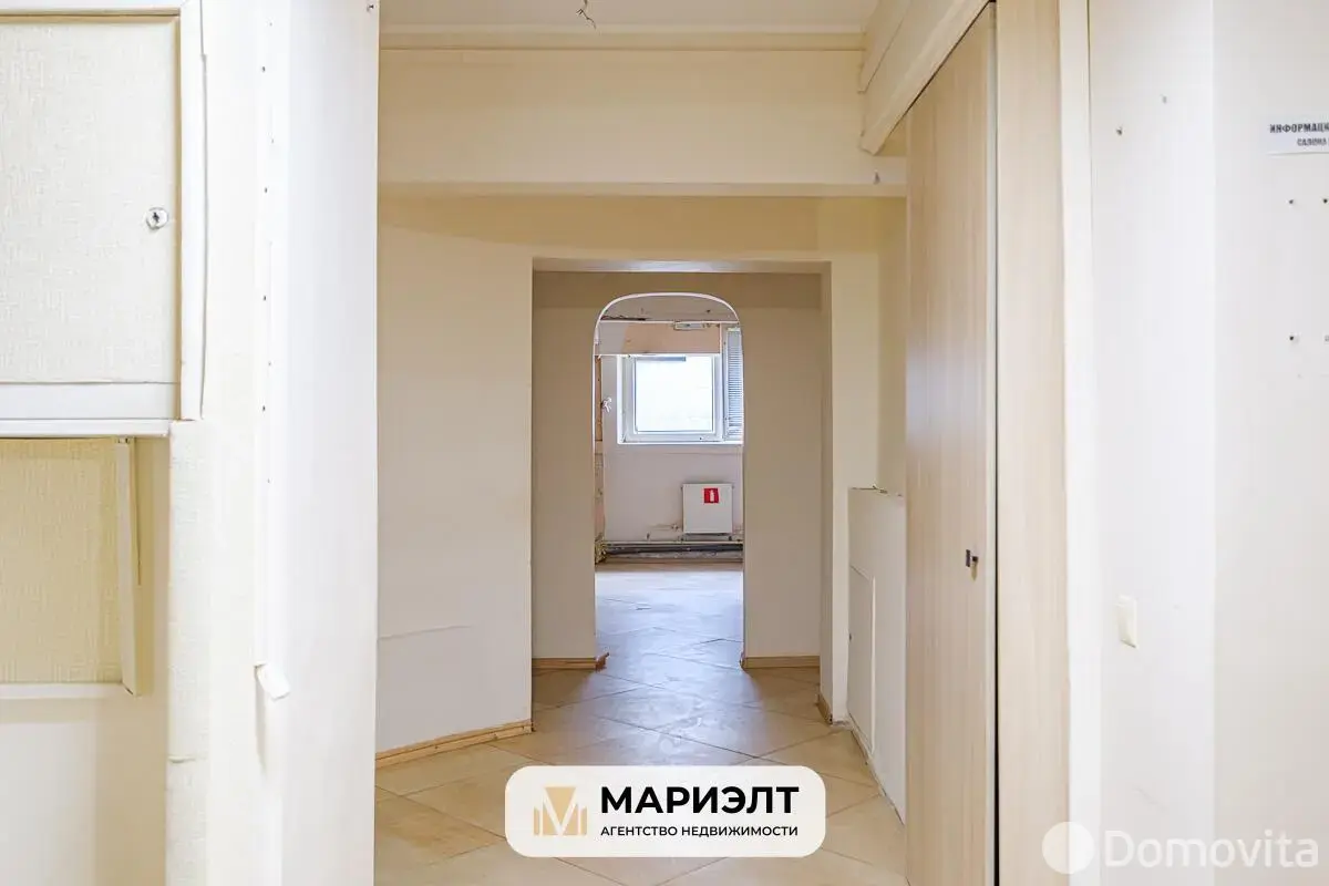 объект сферы услуг, Минск, пр-т Независимости, д. 164 на ст. метро Уручье