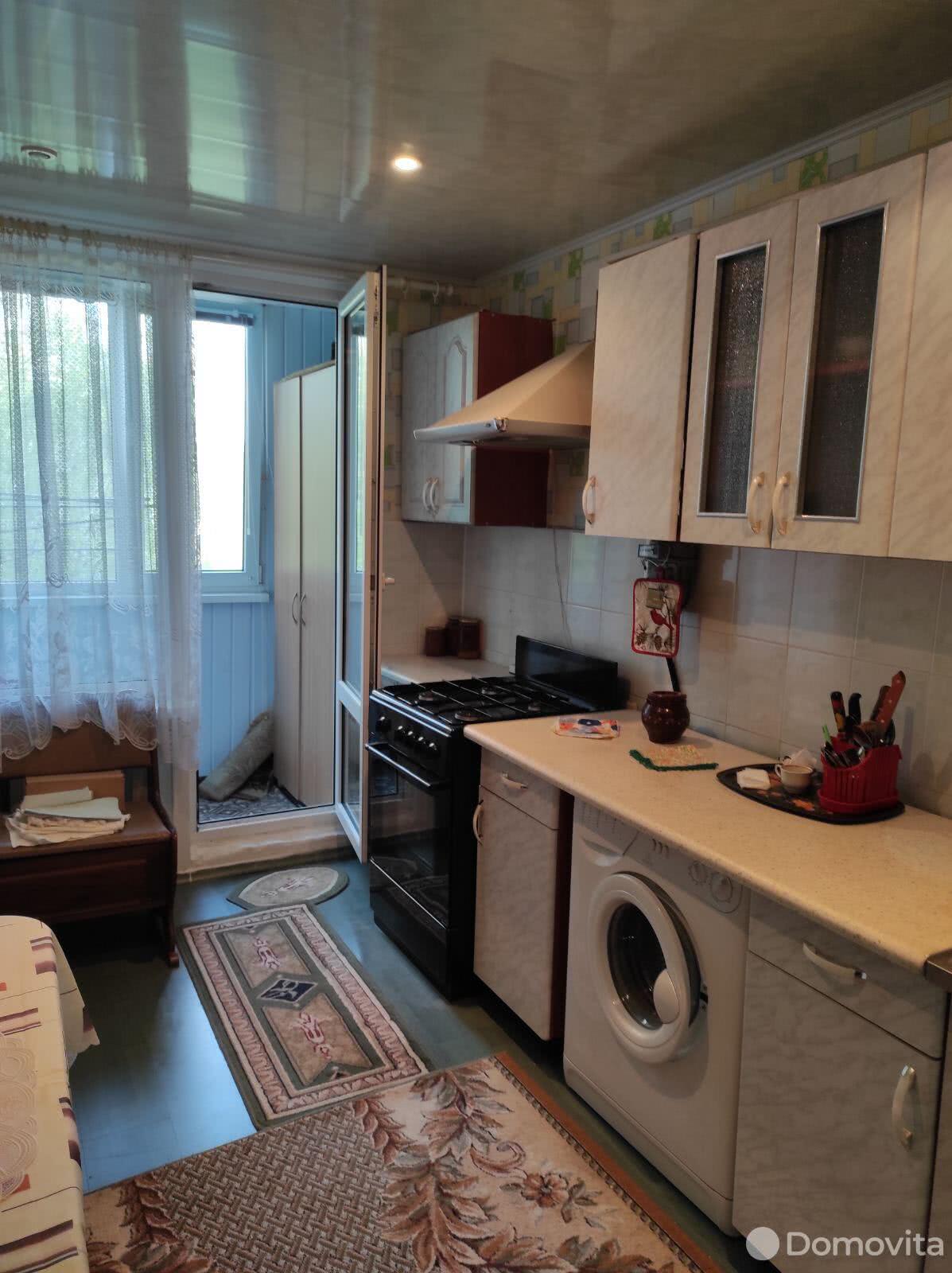 Купить 3-комнатную квартиру в Жодино, ул. Гагарина, д. 22, 48000 USD, код: 1010962 - фото 3