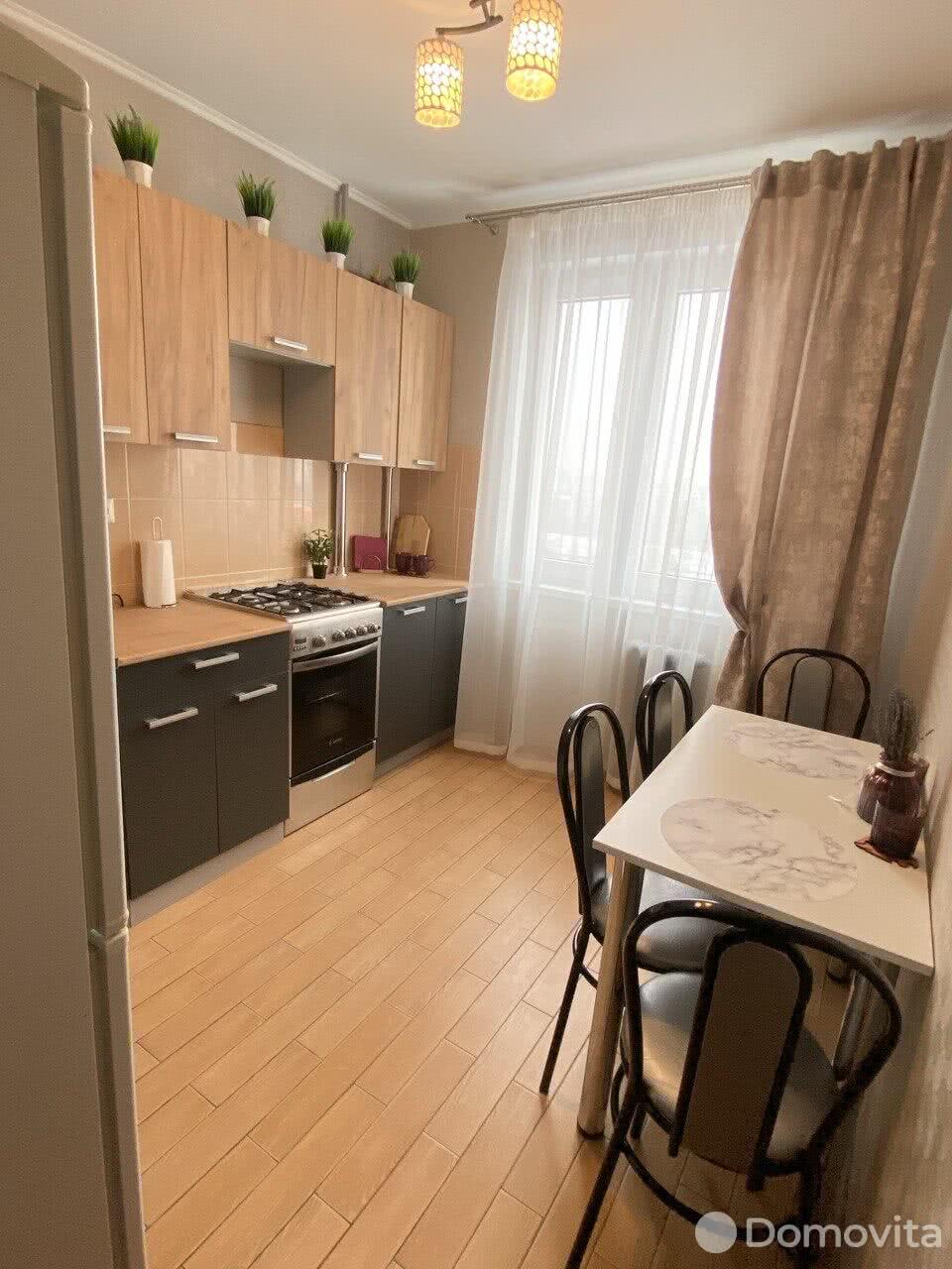 Купить 1-комнатную квартиру в Минске, ул. Бакинская, д. 20, 61000 USD, код: 1007022 - фото 1