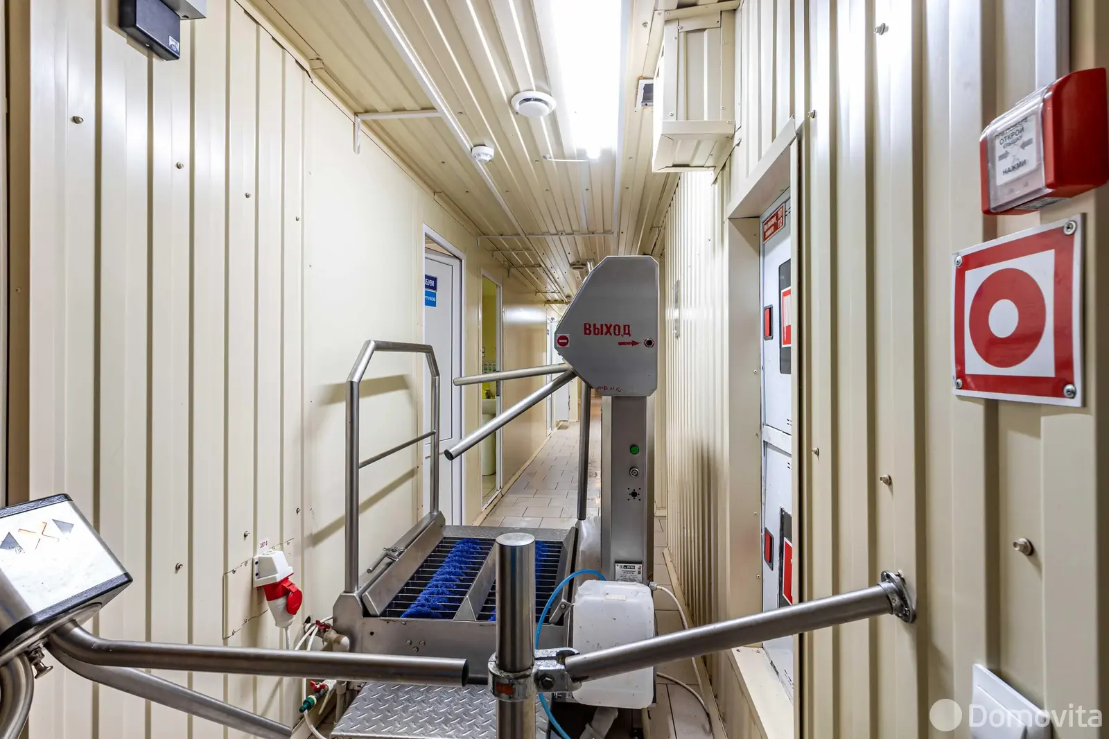 Купить помещение под сферу услуг в Пекалине, ул. Красная - фото 28