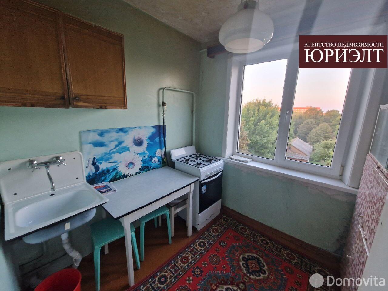 Купить 2-комнатную квартиру в Лиде, ул. Космонавтов, д. 6/2, 24300 USD, код: 1069425 - фото 1