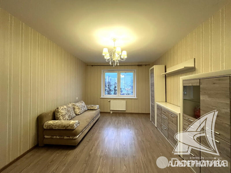 Купить 3-комнатную квартиру в Бресте, ул. Гвардейская, 74000 USD, код: 816183 - фото 1