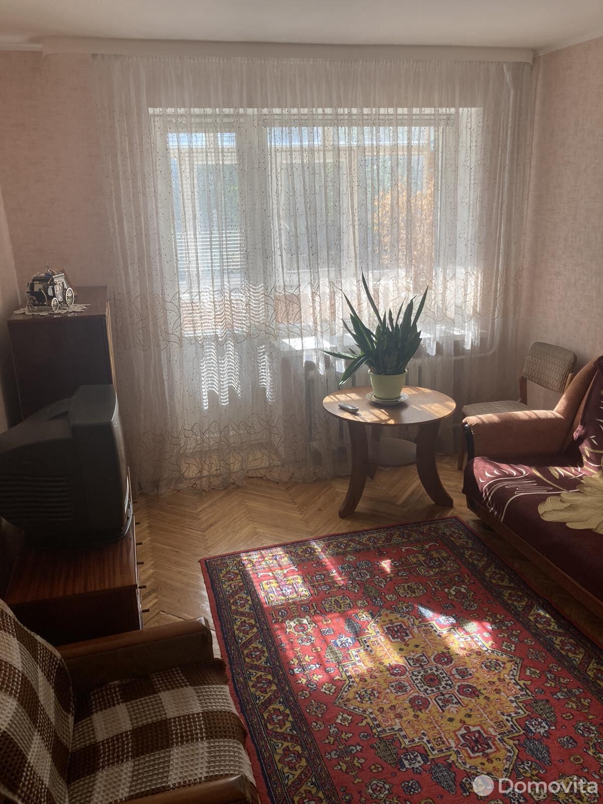 Купить 2-комнатную квартиру в Пинске, ул. Суворова, д. 25А, 28000 USD, код: 932933 - фото 3
