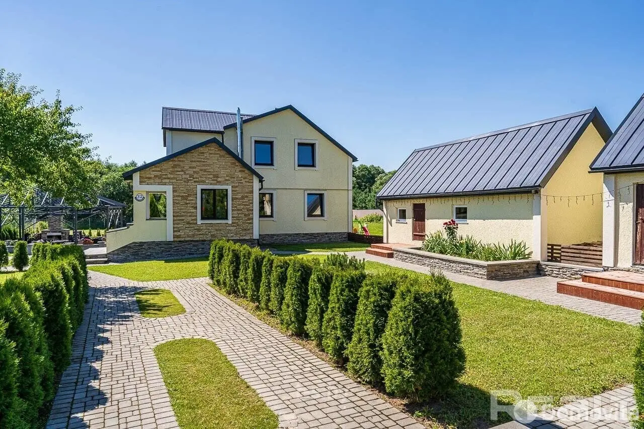 коттедж, Мочаны, ул. Заречная, д. 32 