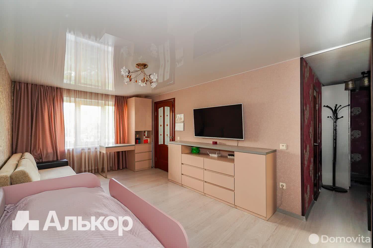 Продажа 1-комнатной квартиры в Минске, ул. Куприянова, д. 1, 51900 USD, код: 1013100 - фото 2