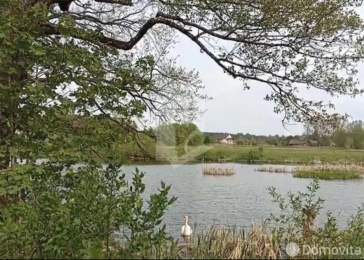 дом, Коммуна, ул. Озёрная 