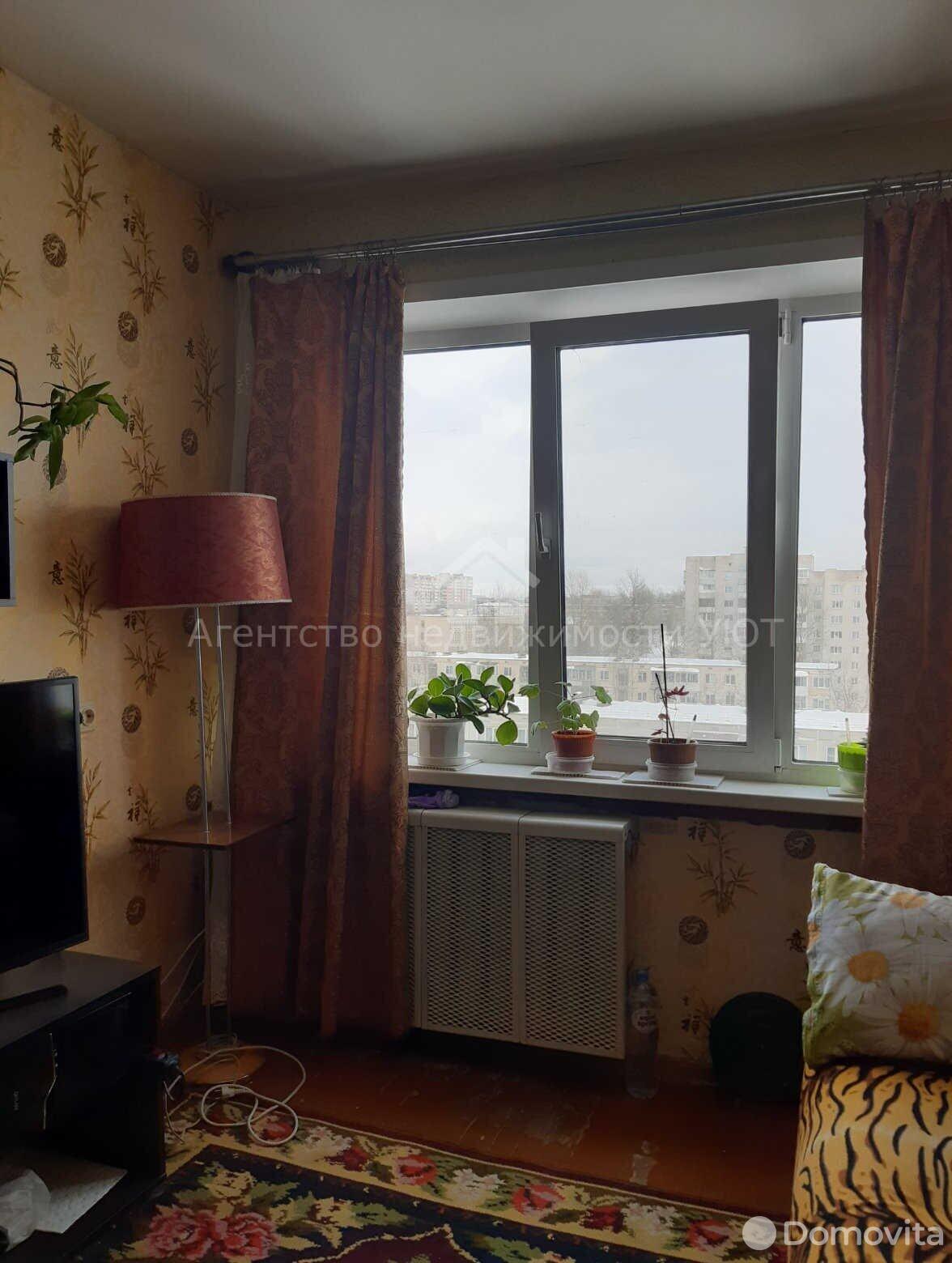 Купить 2-комнатную квартиру в Витебске, ул. Смоленская, 33000 USD, код: 682373 - фото 4