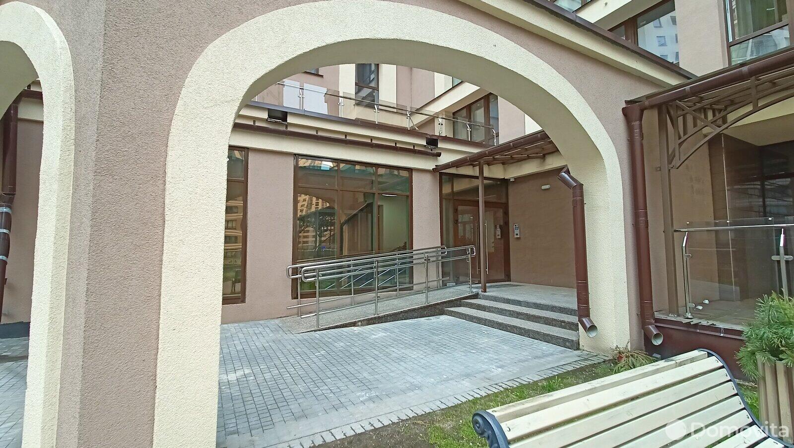 Купить 2-комнатную квартиру в Минске, ул. Макаенка, д. 12/Ж, 124400 USD, код: 987729 - фото 6