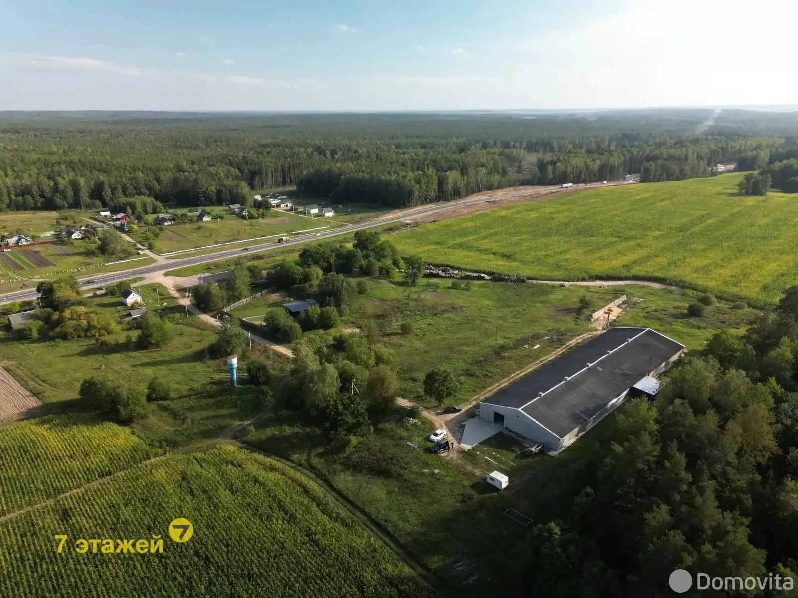 объект сферы услуг, Слаговище, ул. Центральная, д. 1/А 