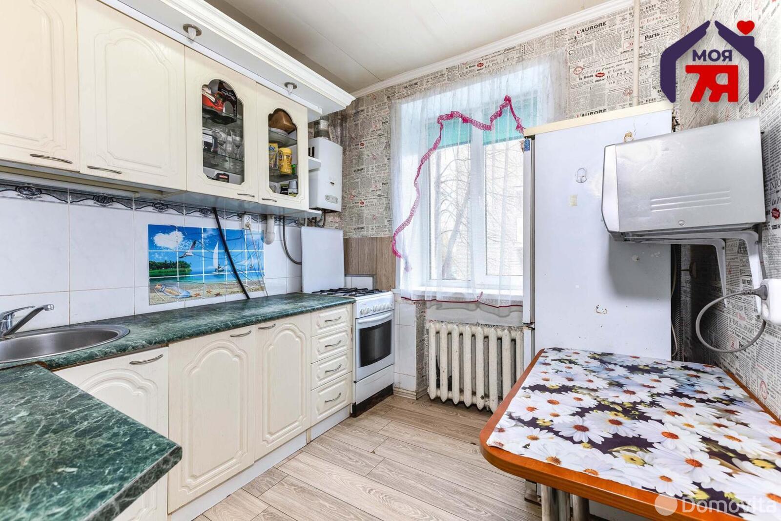 Купить 2-комнатную квартиру в Минске, ул. Пуховичская, д. 10, 59700 USD, код: 1106482 - фото 2