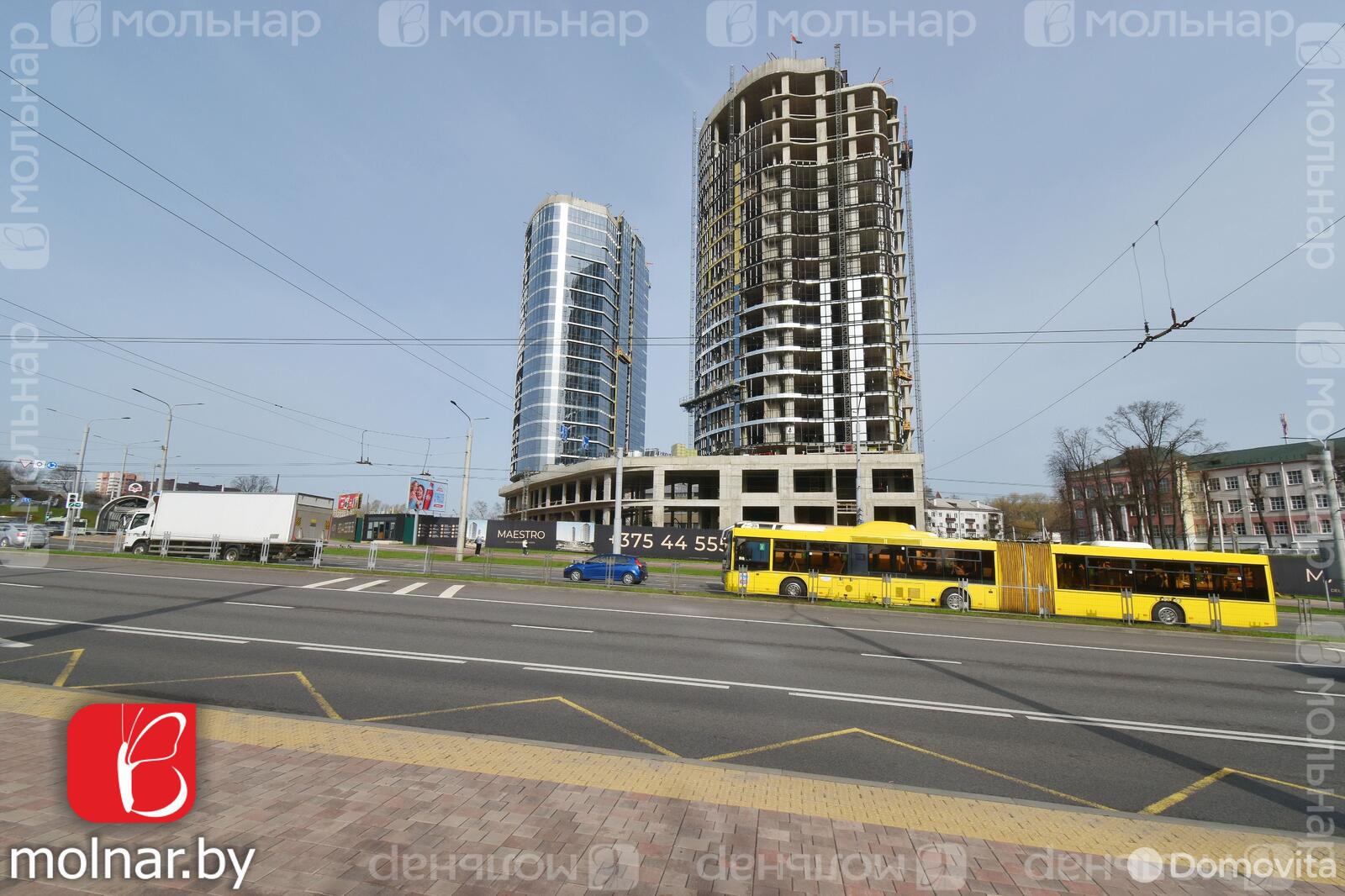 Продажа 4-комнатной квартиры в Минске, ул. Немига, д. 46, 398657 USD, код: 998116 - фото 2