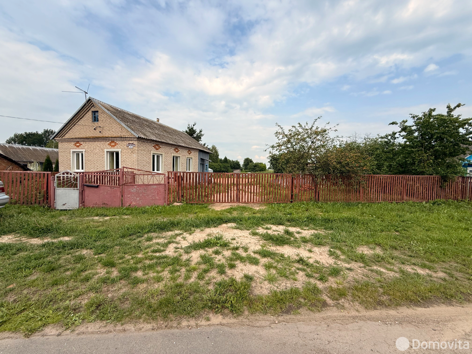 Цена продажи коттеджа, Жабин, ул. Центральная, д. 46