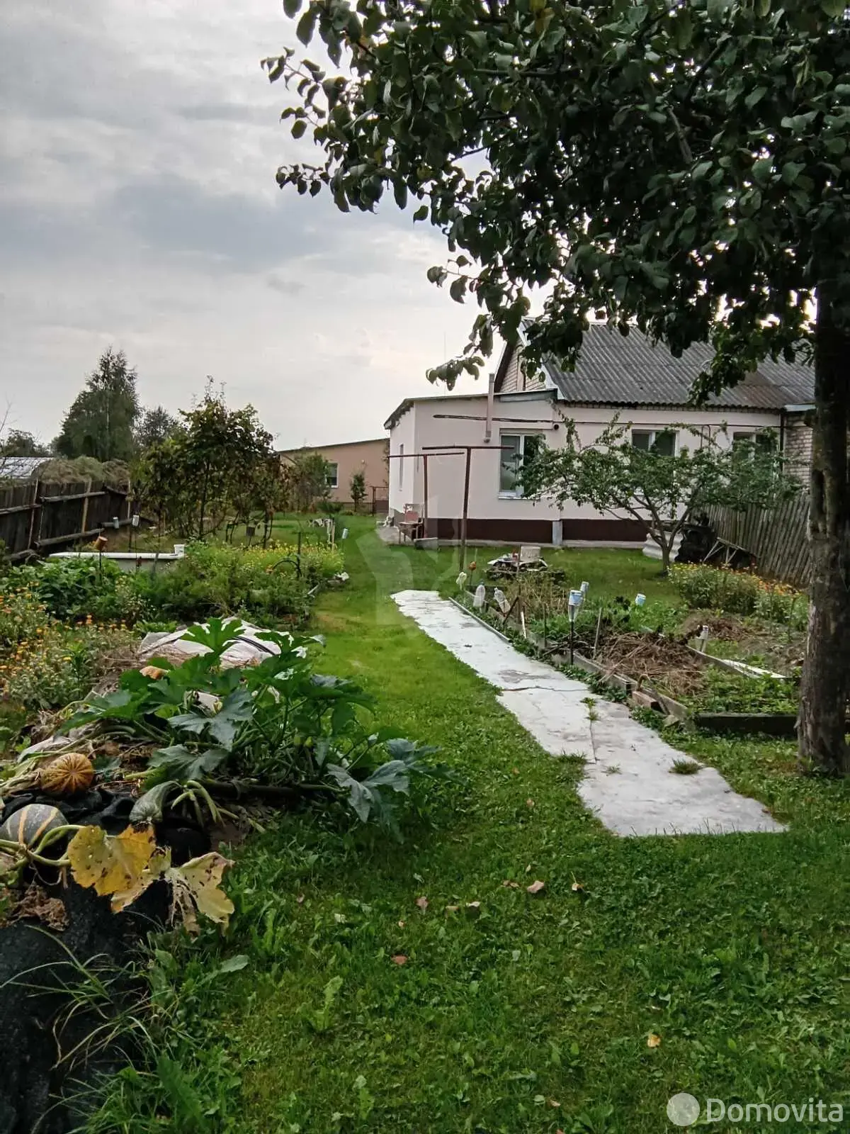 дом, Дещенка, ул. Специалистов, д. 15 