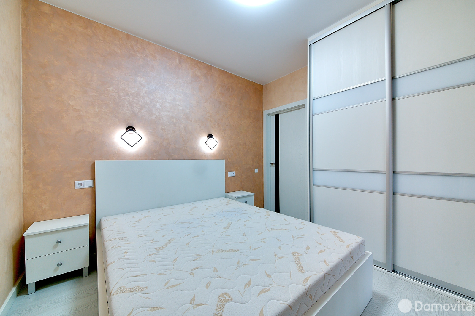 Цена аренды квартиры, Минск, ул. Михаила Савицкого, д. 1