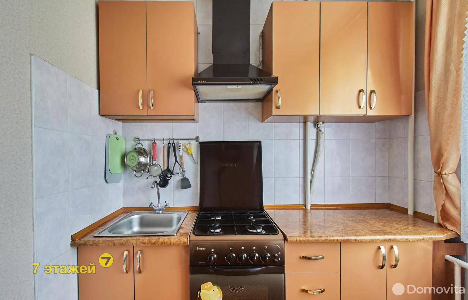 Купить 2-комнатную квартиру в Минске, ул. Матусевича, д. 8, 65000 USD, код: 1027983 - фото 2