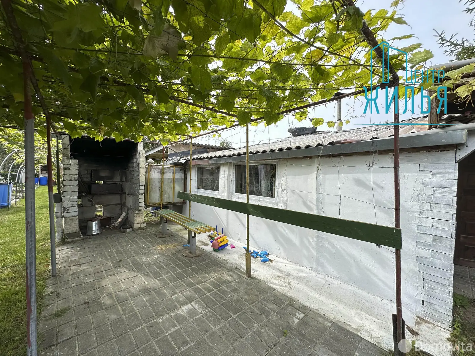 дача, Крушина, д. 210 