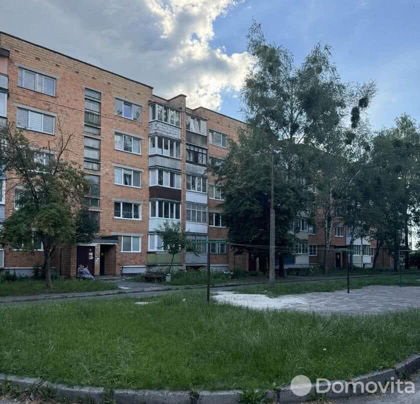 Продажа 2-комнатной квартиры в Пинске, ул. Ильина, д. 14, 25000 USD, код: 1021650 - фото 1