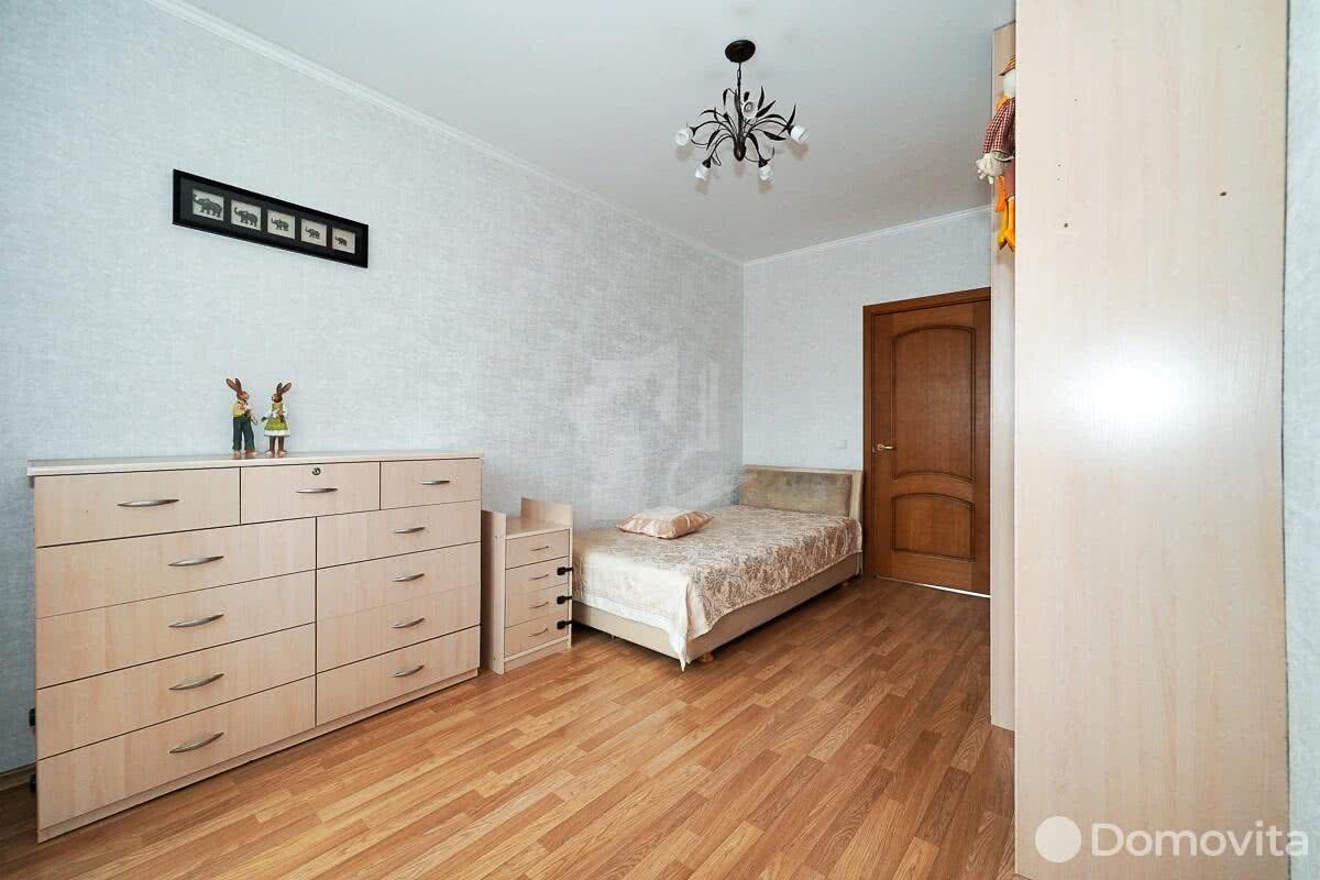 квартира, Минск, ул. Притыцкого, д. 72, стоимость продажи 341 071 р.