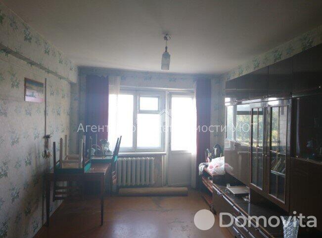 Купить 2-комнатную квартиру в Витебске, ул. Чкалова, 33000 USD, код: 932937 - фото 1