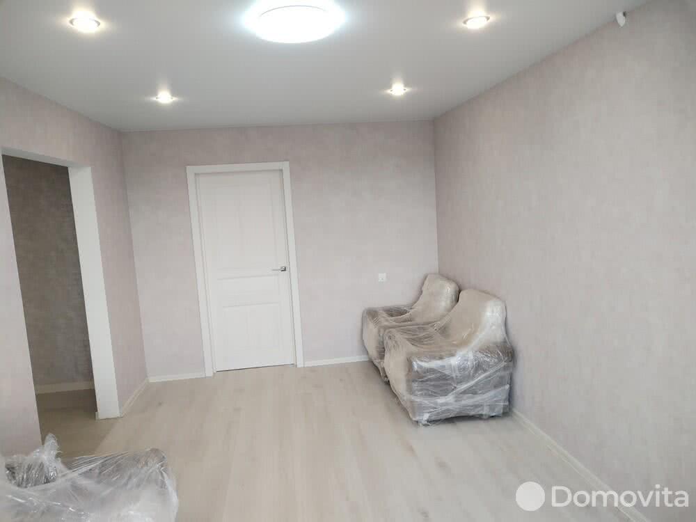 Купить 3-комнатную квартиру в Витебске, ул. Гагарина, 40000 USD, код: 999680 - фото 3