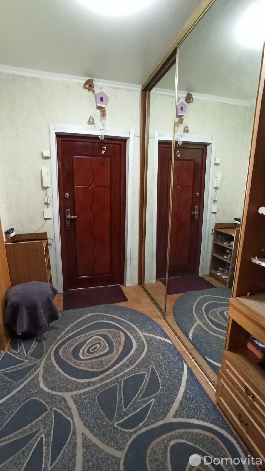 Продажа 3-комнатной квартиры в Барановичах, ул. 50 лет ВЛКСМ, 37000 USD, код: 938570 - фото 2