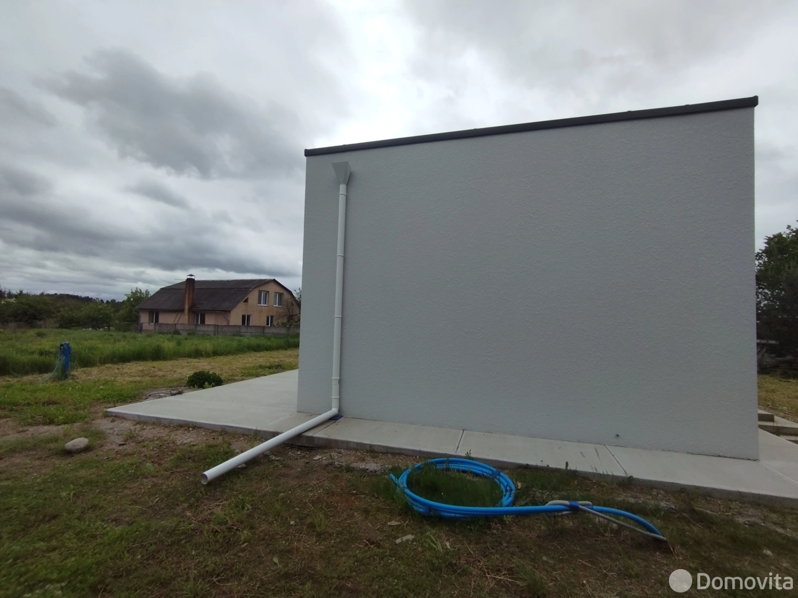 Цена продажи коттеджа, Жуки,
