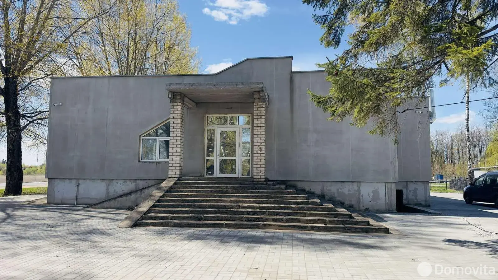 Купить офис на ул. Ленина, д. 331/А в Слуцке, 450000BYN, код 10445 - фото 1