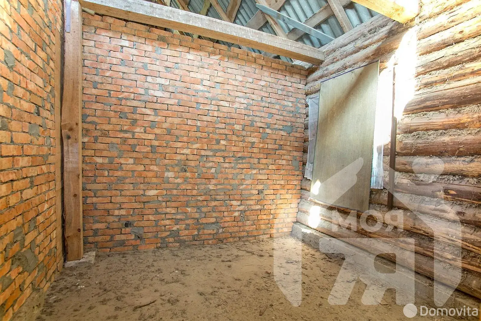 дом, Мокрица,