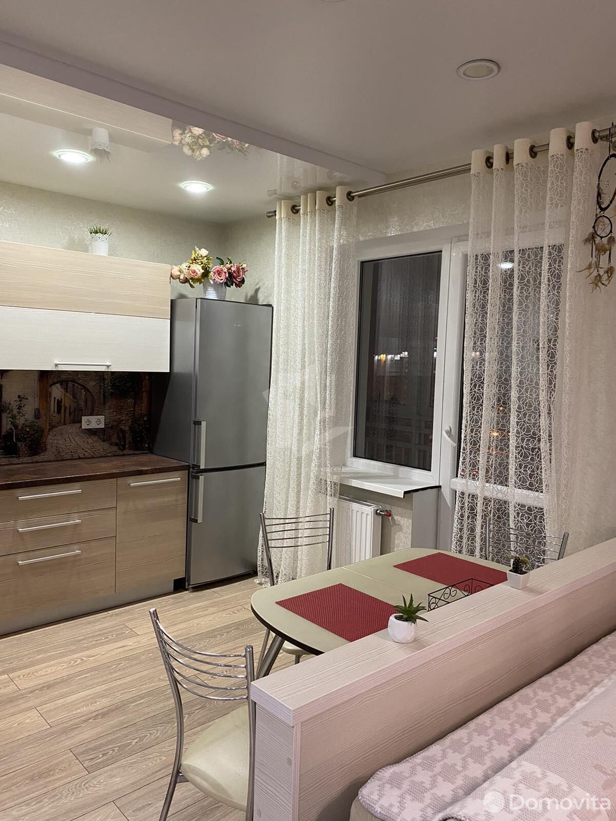 Снять 1-комнатную квартиру в Минске, ул. Репина, д. 4, 350USD, код 138066 - фото 2