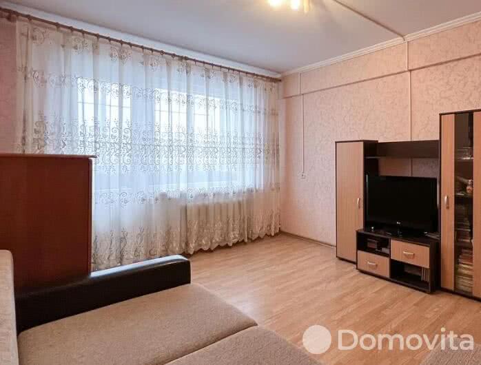 Купить комнату в Минске, ул. Веры Хоружей, д. 5, цена 100 USD, код 6418 - фото 1