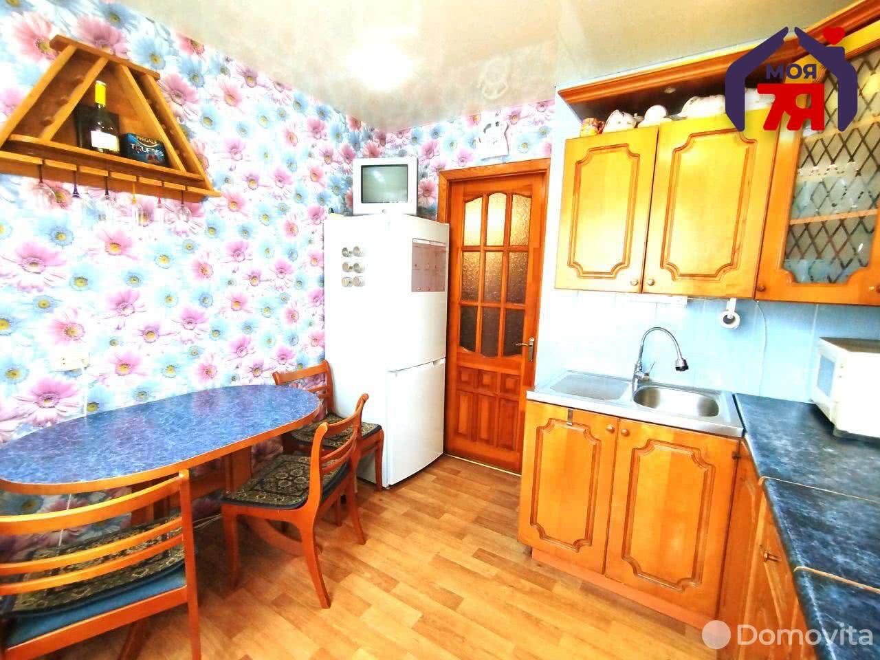 Продажа 3-комнатной квартиры в Слуцке, ул. Ленина, д. 223, 41900 USD, код: 989455 - фото 2