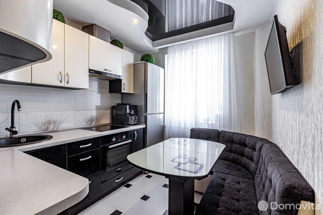 Купить 4-комнатную квартиру в Минске, ул. Гинтовта, д. 4, 125900 USD, код: 962887 - фото 1