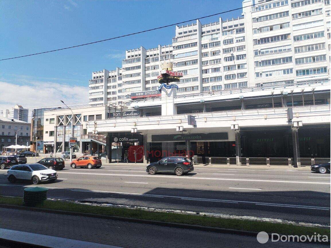 Снять торговую точку на ул. Немига, д. 12А в Минске, 5025EUR, код 965110 - фото 1