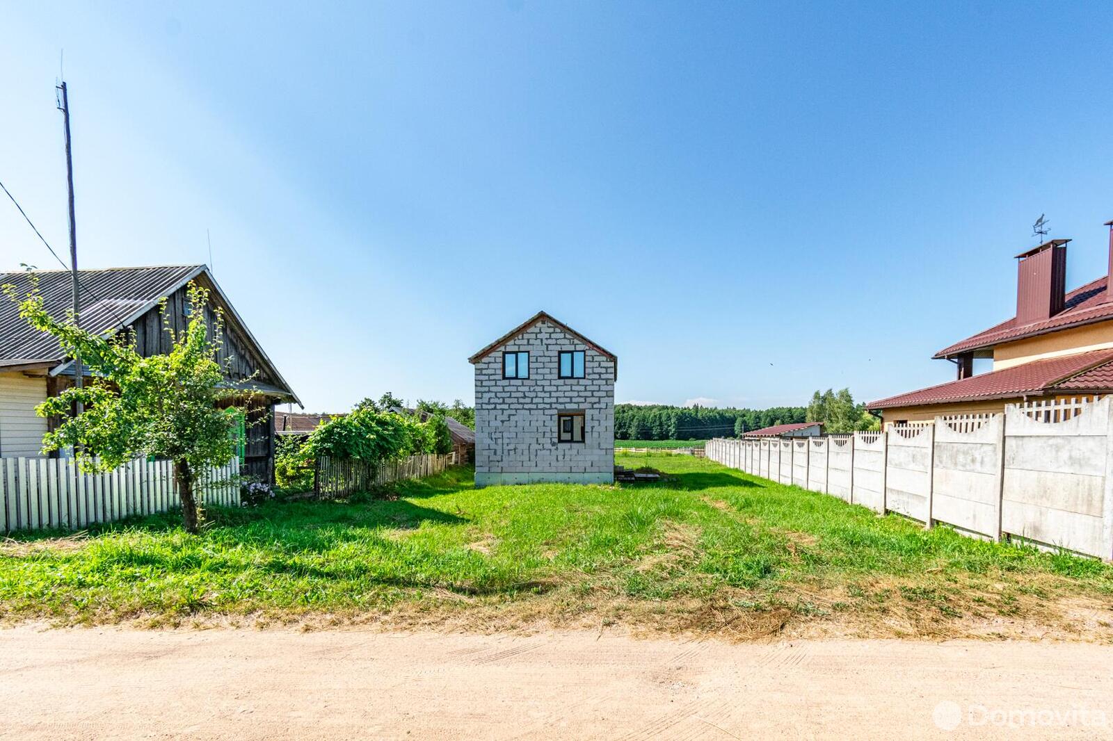 дом, Яловка, ул. Центральная 