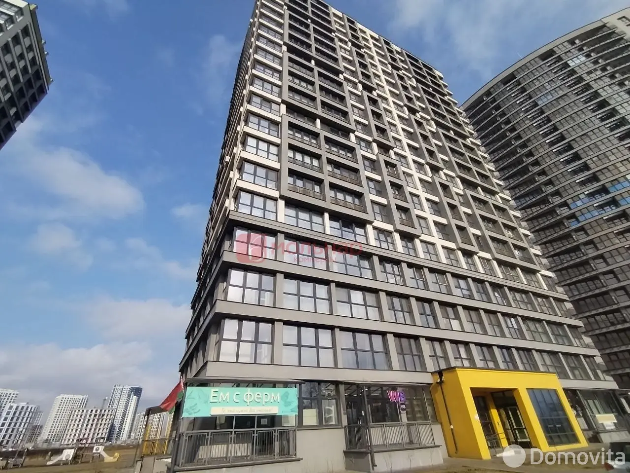 Снять торговое помещение на ул. Лейтенанта Кижеватова, д. 3В в Минске, 1063EUR, код 966735 - фото 1