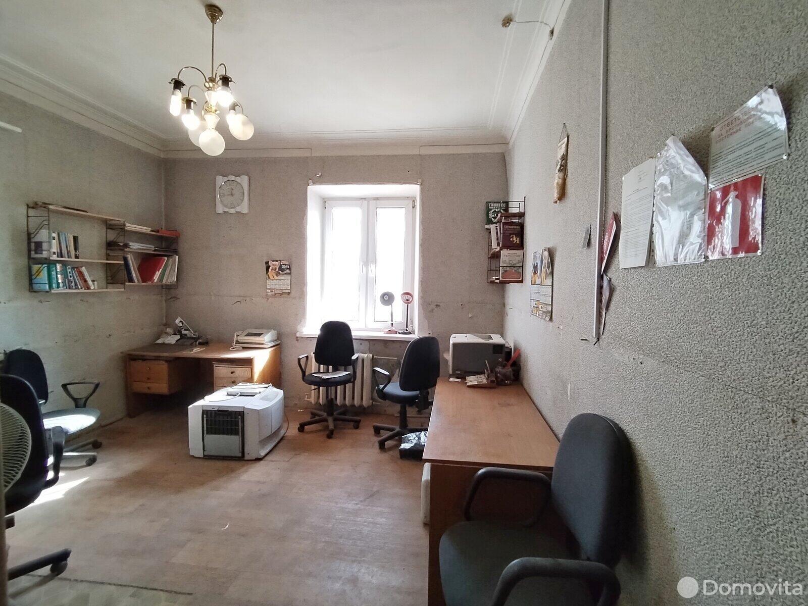 квартира, Борисов, ул. 8 Марта, д. 16, стоимость продажи 139 943 р.