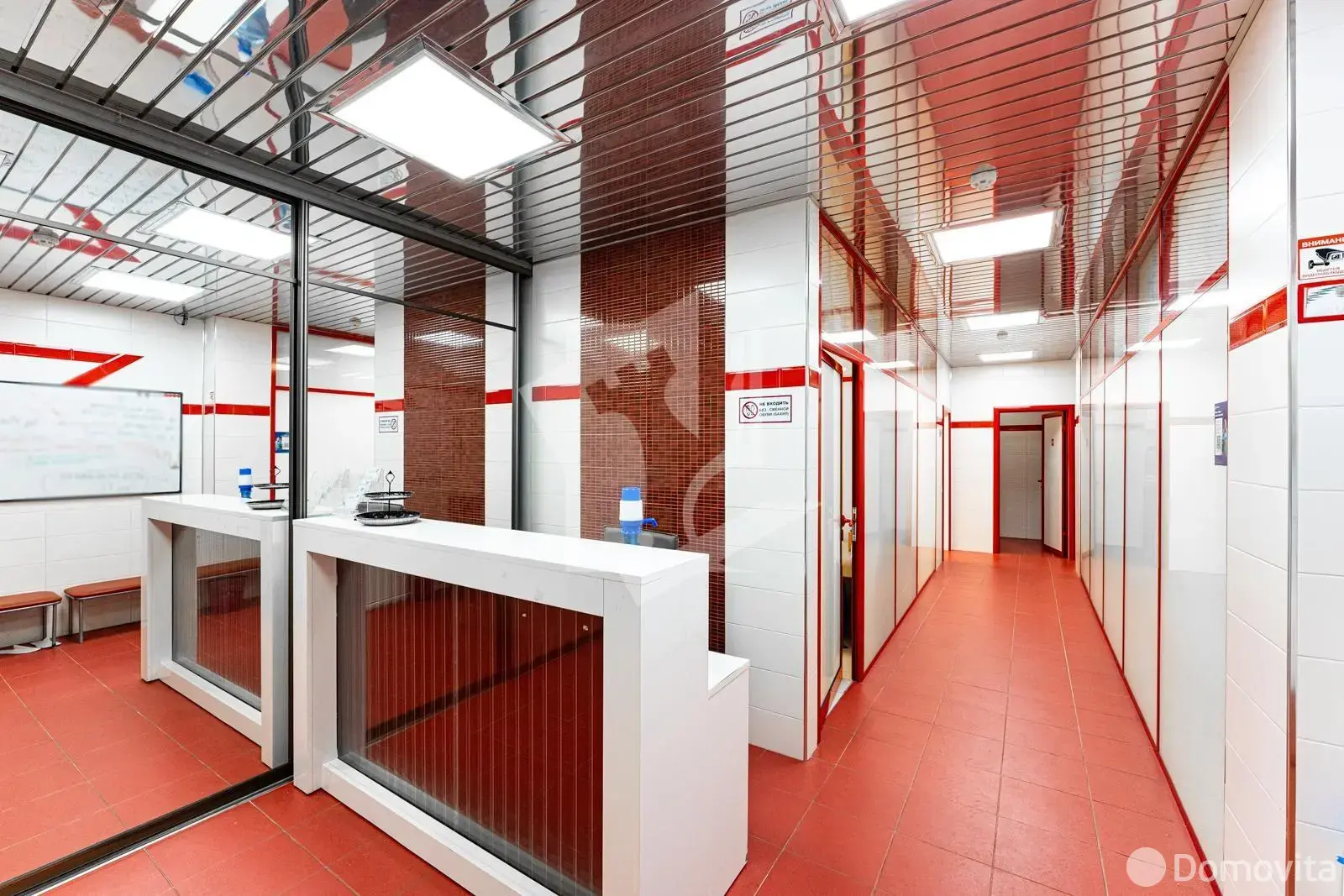 Помещение под сферу услуг в Минске, ул. Каховская, д. 17, код 3132 - фото 1